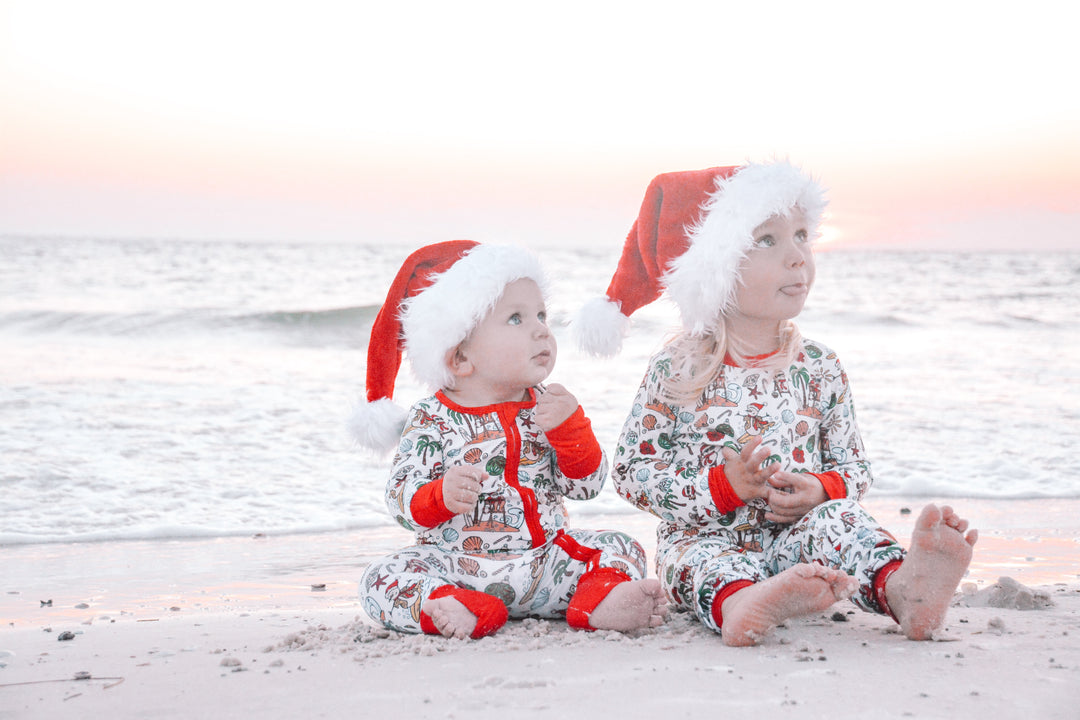 Pet-Friendly Matching Pajamas for the Holidays (Dogs & Cats)