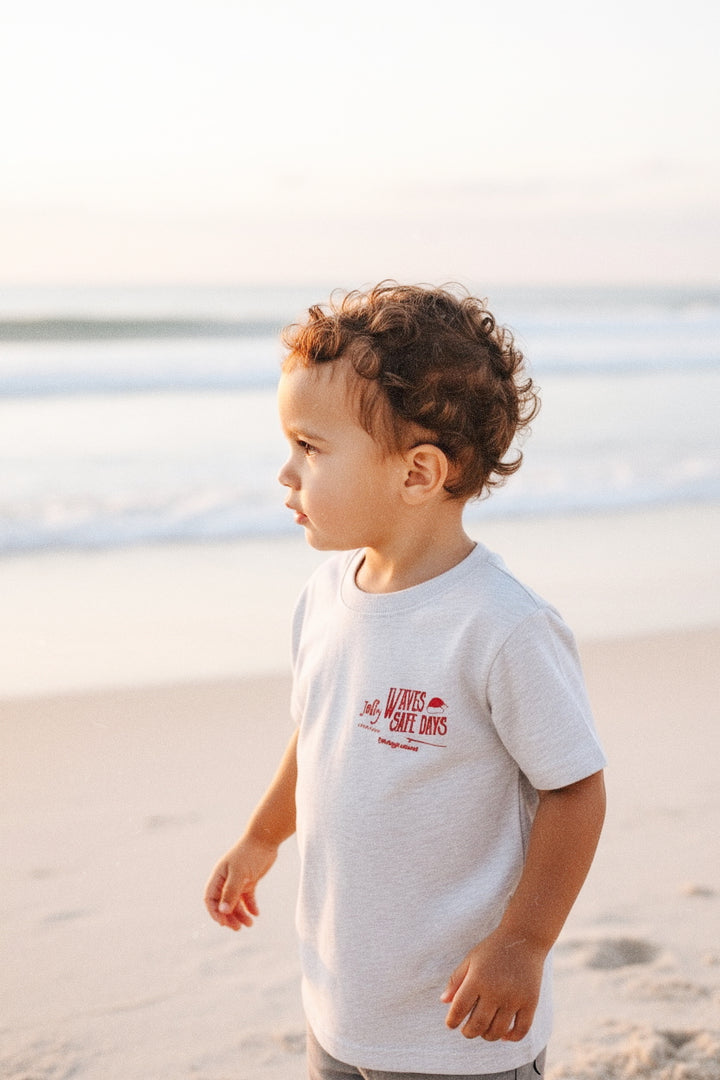 Jolly Waves Safe Days- T-Shirt