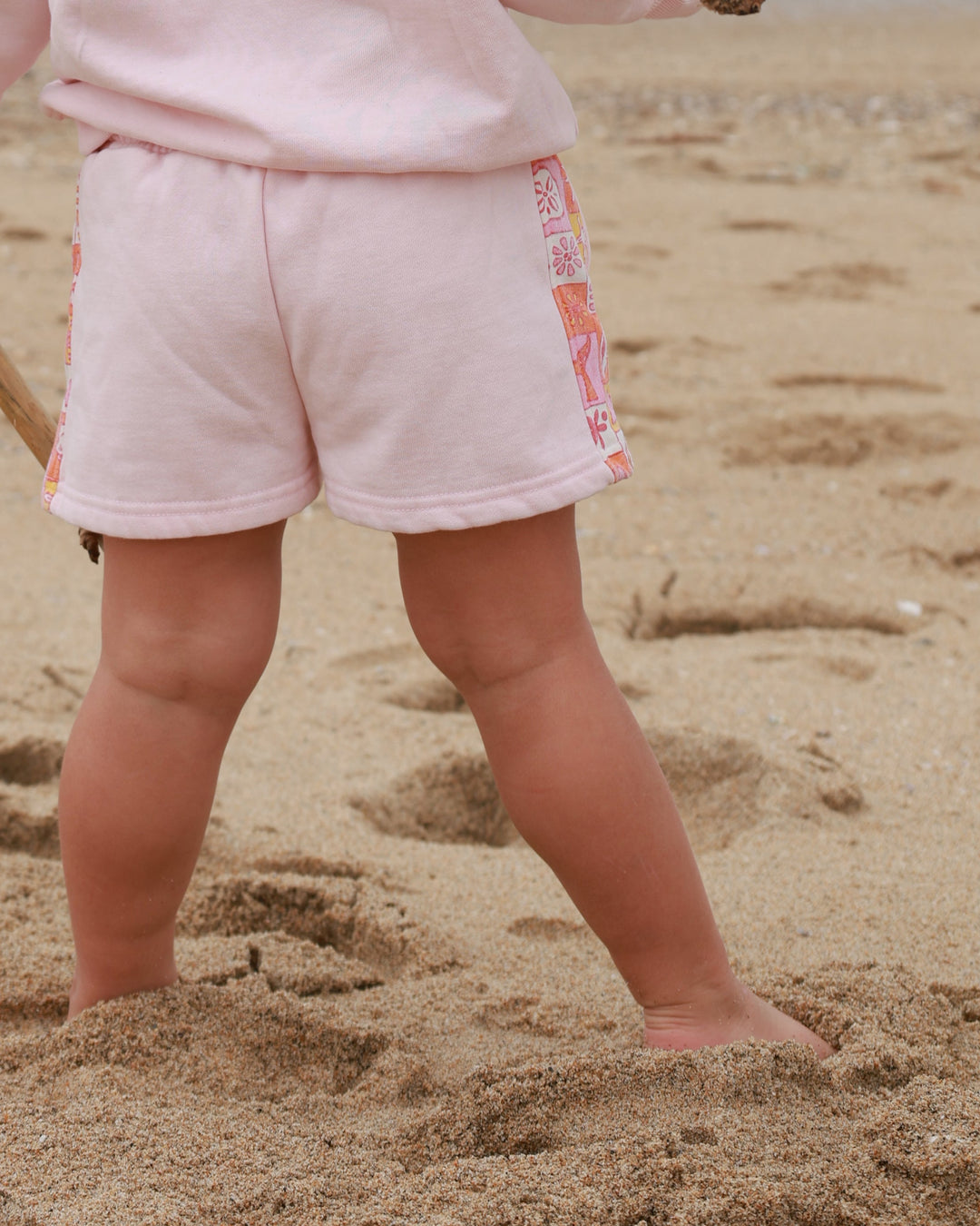 Shorts– Girls Retro Coastal Surf Club (Pink)