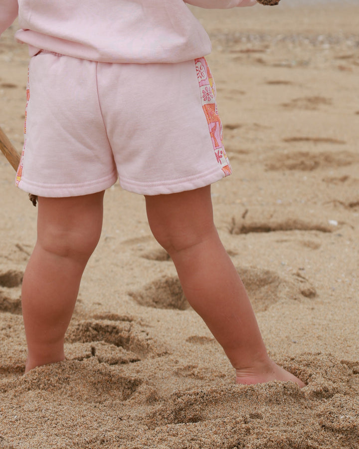 Shorts– Girls Retro Coastal Surf Club (Pink)