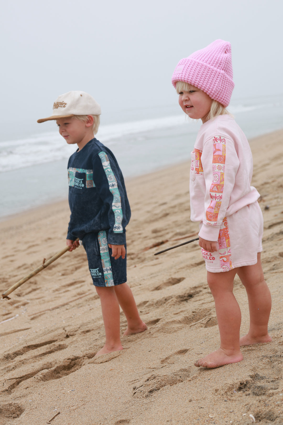 Shorts– Girls Retro Coastal Surf Club (Pink)