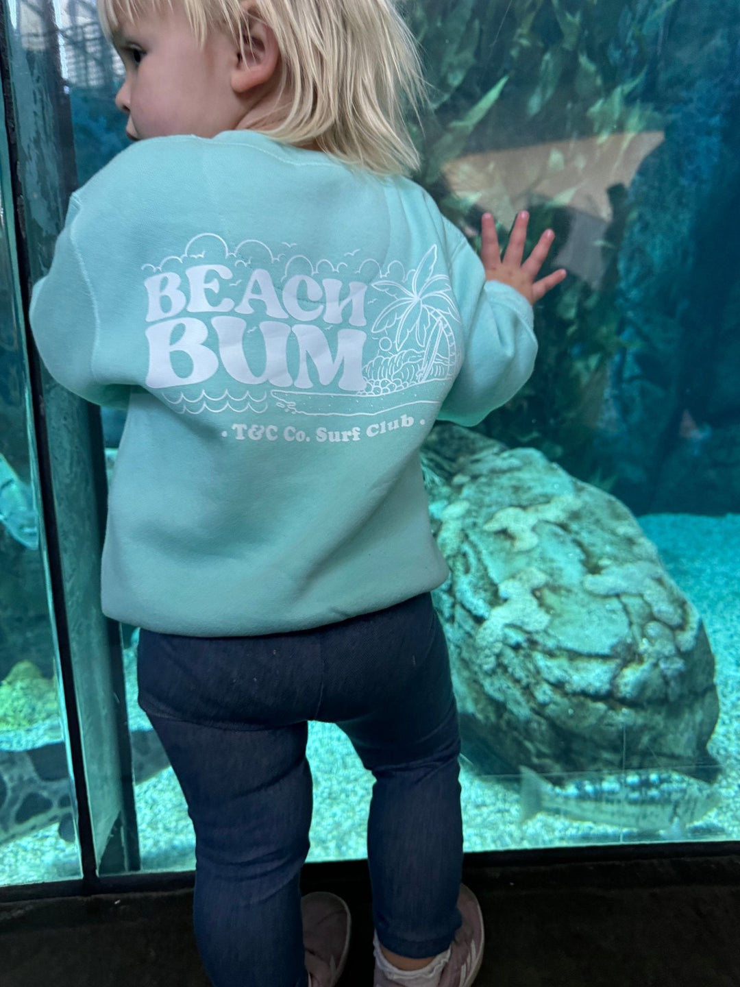 Beach Bum - Crewneck Sweatshirt (Pink) - Tuck & Char Co.