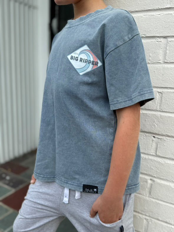 Big Ripper T-shirt - Tuck & Char Co.