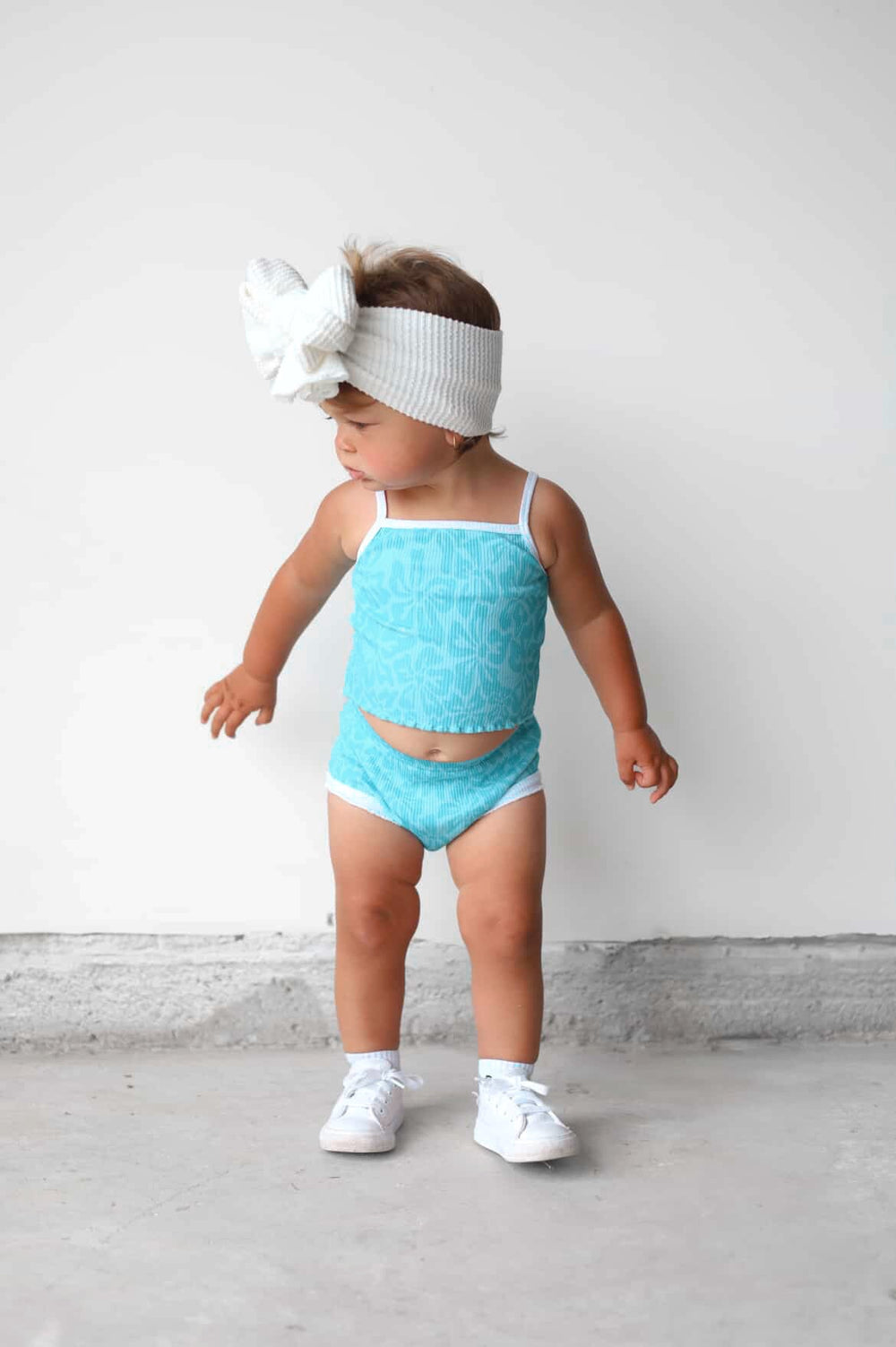 Blue Hibiscus Girls Two Piece Set - Tuck & Char Co.