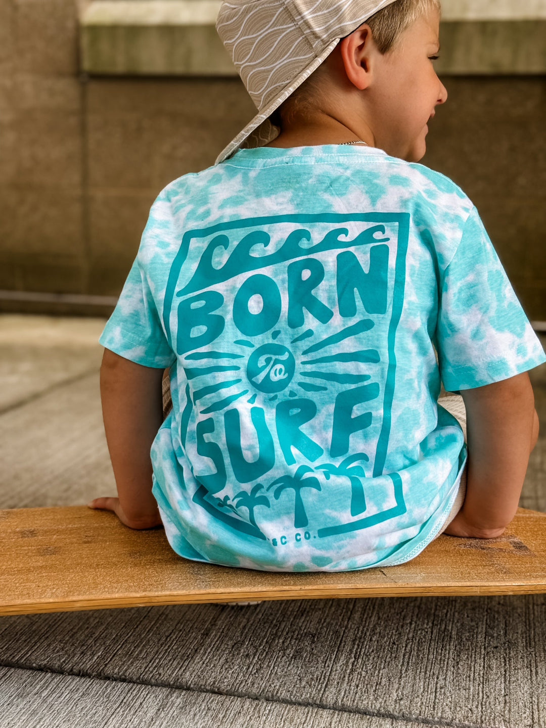 Born To Surf T-Shirt - Tuck & Char Co.