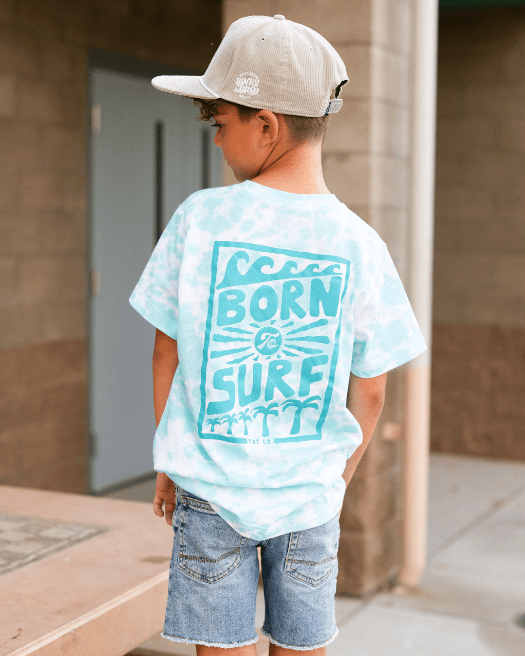 Born To Surf T-Shirt - Tuck & Char Co.