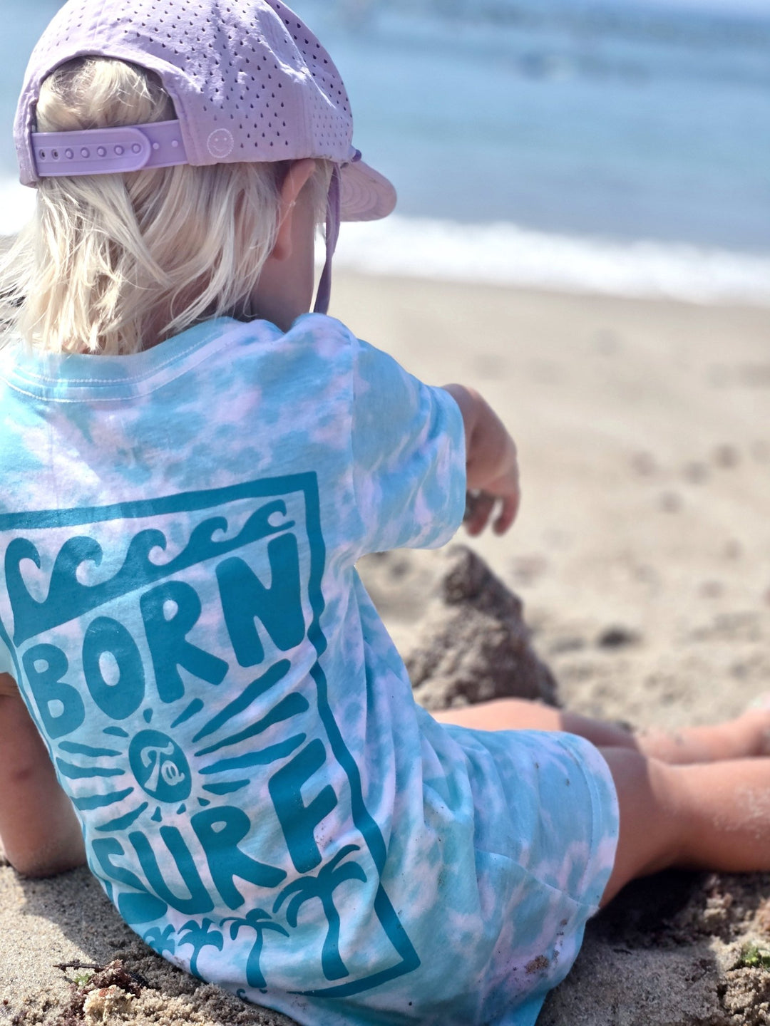 Born To Surf T-Shirt - Tuck & Char Co.