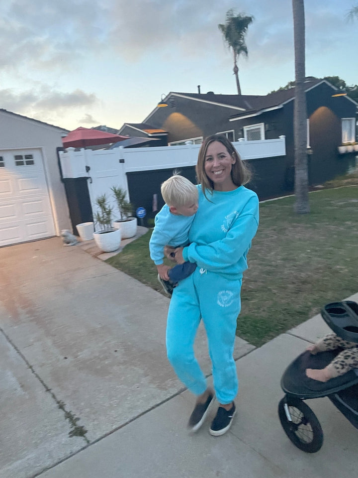 Chase Waves Throw Shakas Adult Sweatsuit - Tuck & Char Co.