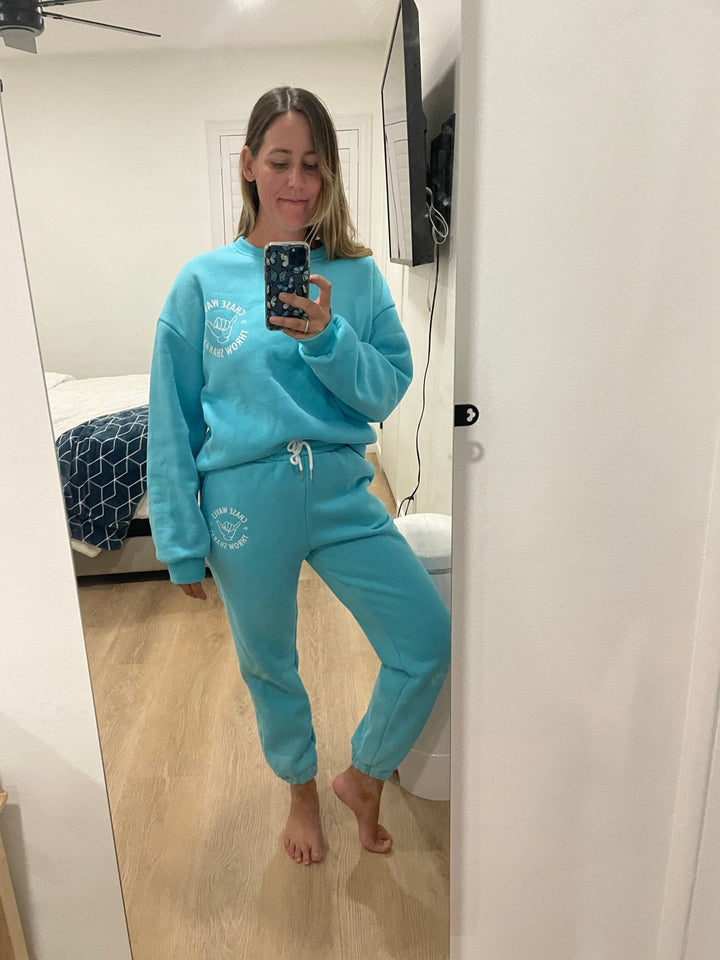 Chase Waves Throw Shakas Adult Sweatsuit - Tuck & Char Co.