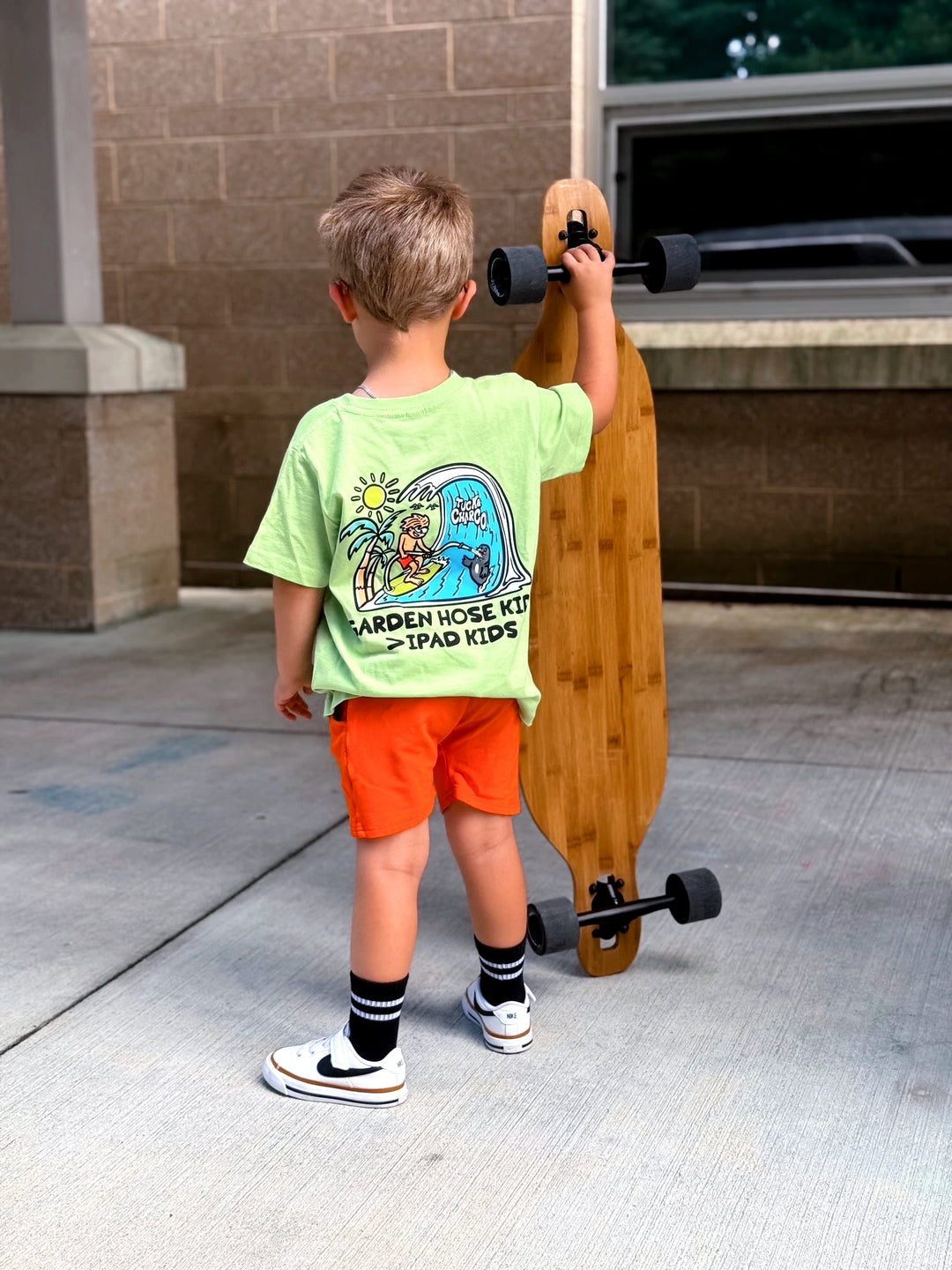 Garden hose Kids > iPad Kids T-Shirt - Tuck & Char Co.