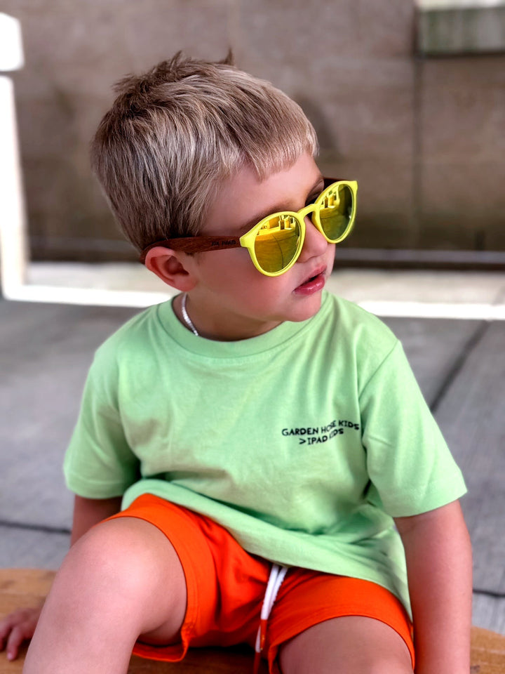 Garden hose Kids > iPad Kids T-Shirt - Tuck & Char Co.