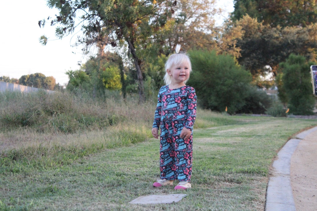 Merry Vibes Girls Wide Leg Romper - Tuck & Char Co.