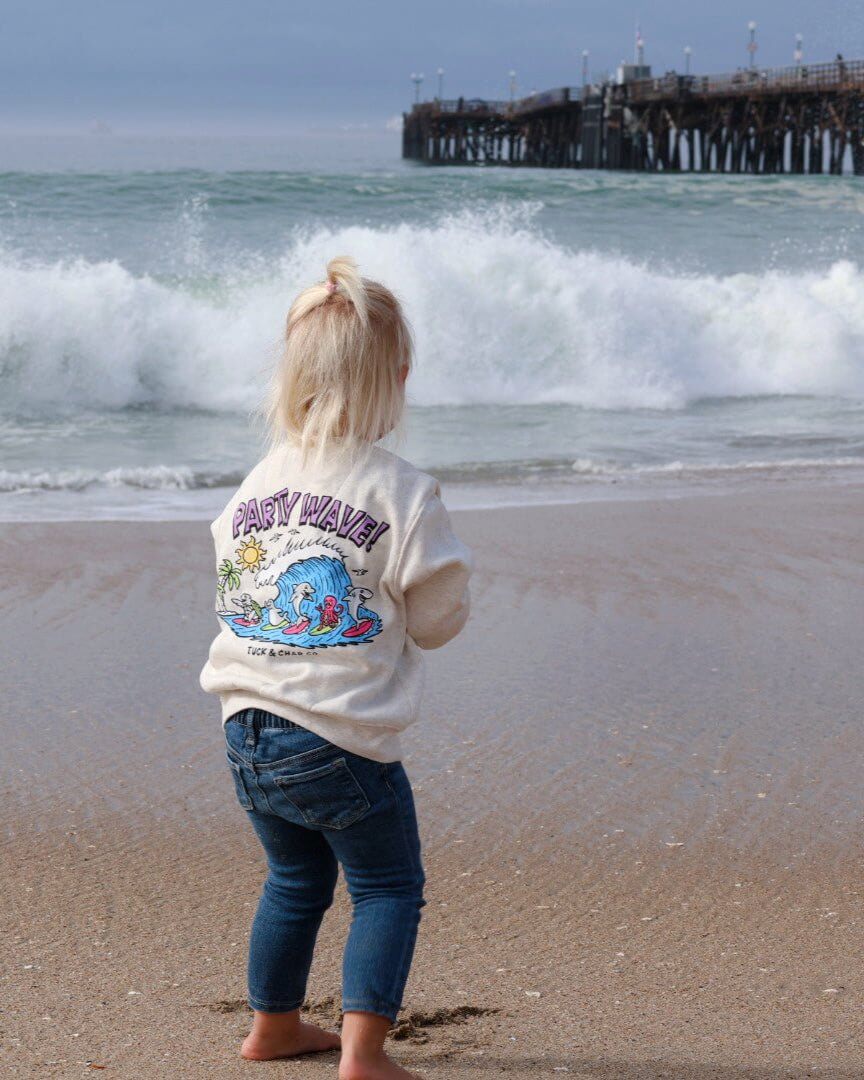 Party Wave - Crewneck Sweatshirt - Tuck & Char Co.