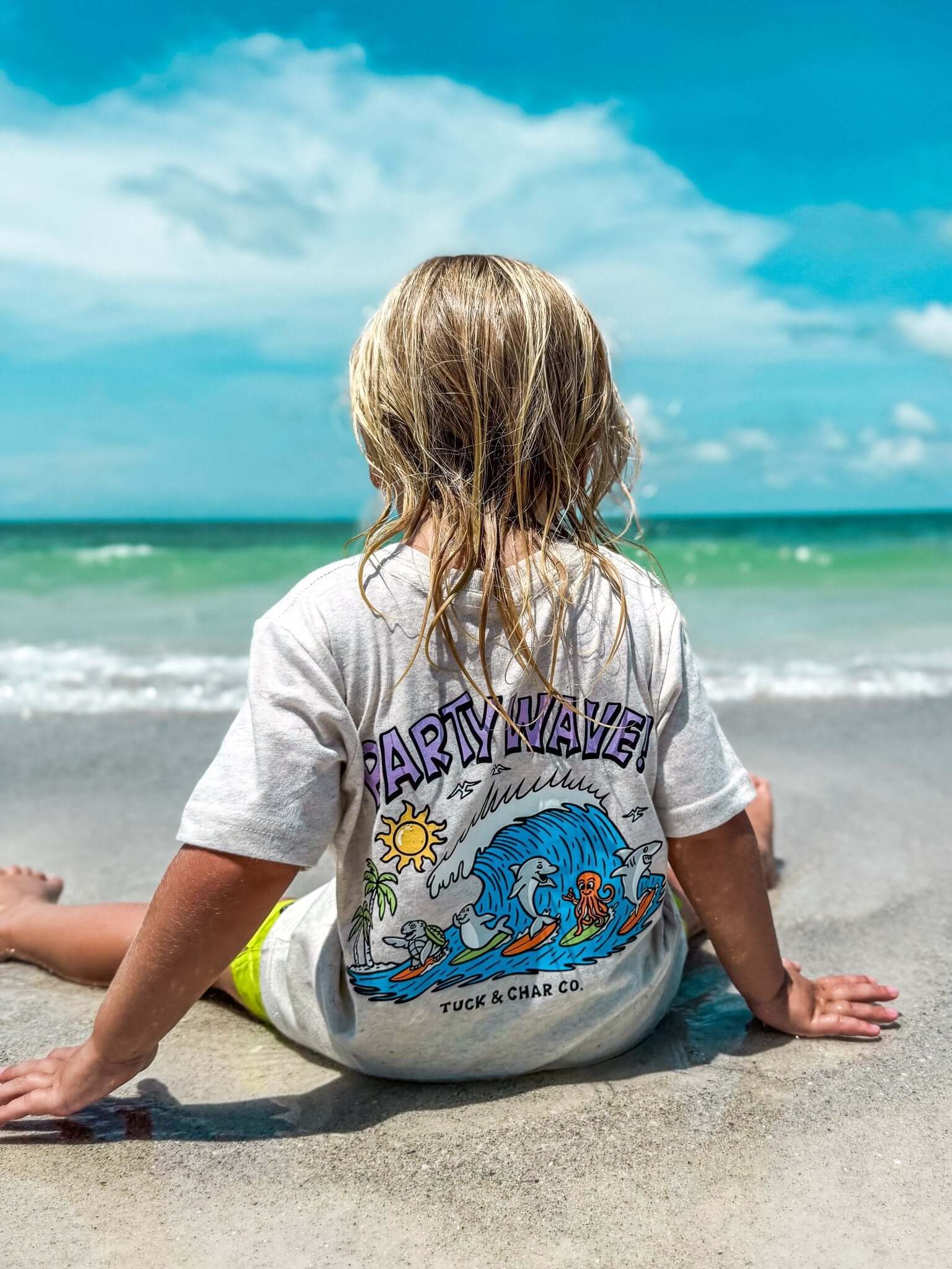 Party Wave T-Shirt - Tuck & Char Co.