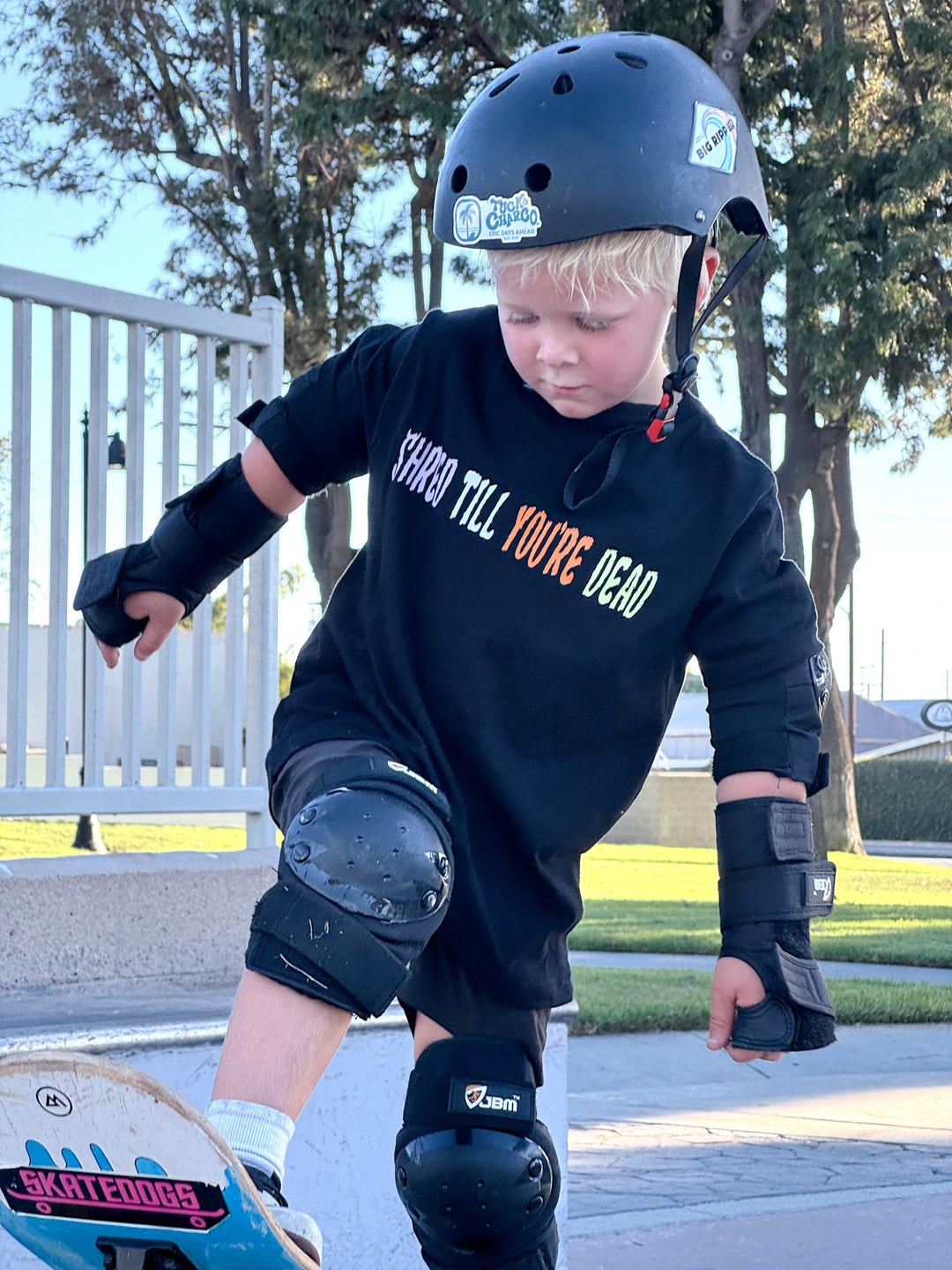 Shred Till You're Dead T-Shirt - Tuck & Char Co.