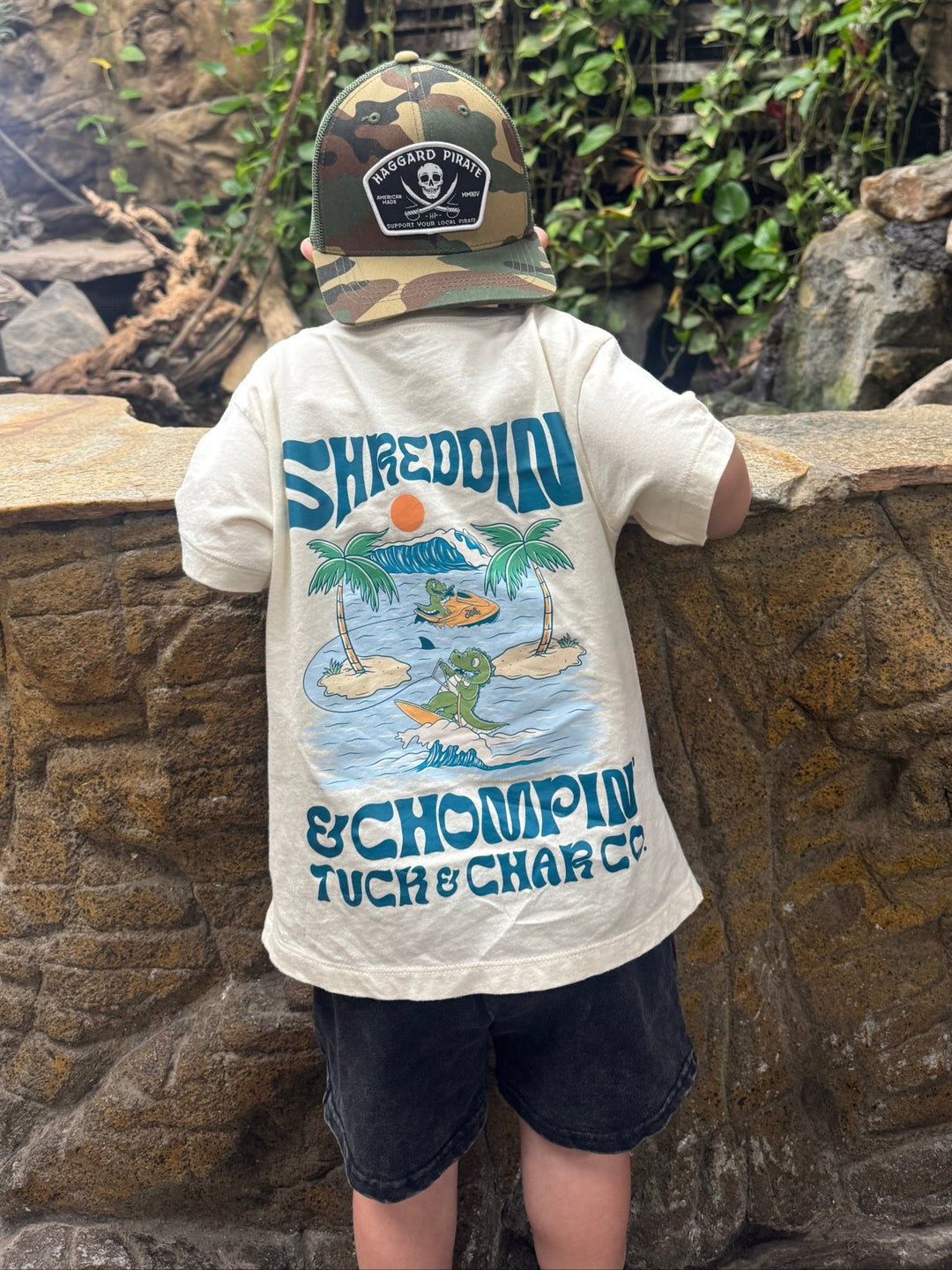 Shreddin' & Chompin' T-Shirt - Tuck & Char Co.