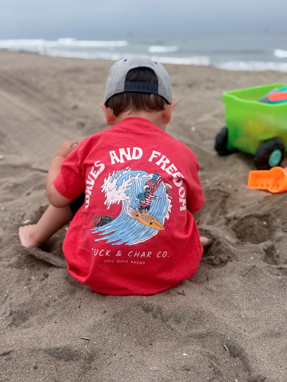 Waves & Freedom T-Shirt - Tuck & Char Co.